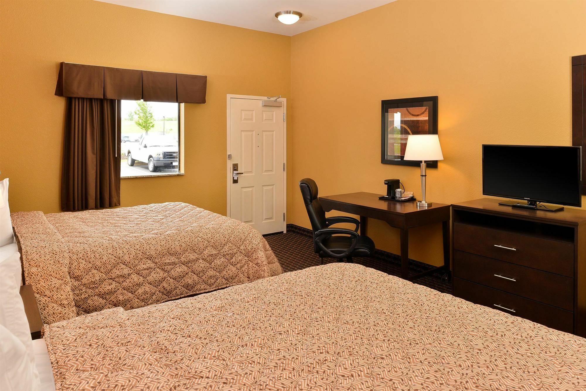 Americas Best Value Inn Tupelo Exterior photo